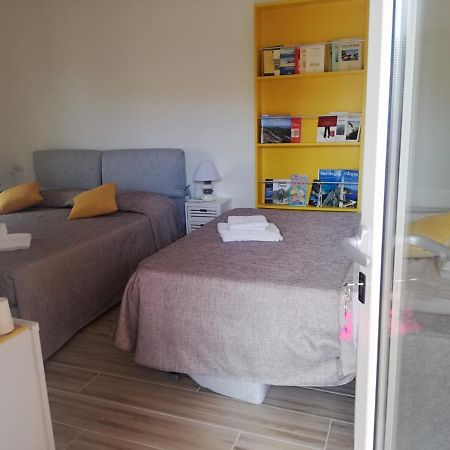 Flamingo Guest House- Rooms 올비아 외부 사진