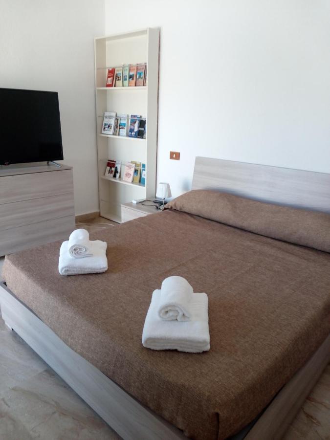 Flamingo Guest House- Rooms 올비아 외부 사진
