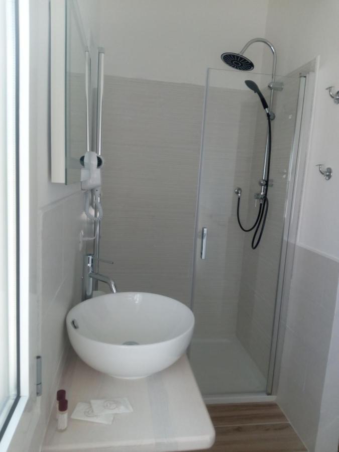Flamingo Guest House- Rooms 올비아 외부 사진