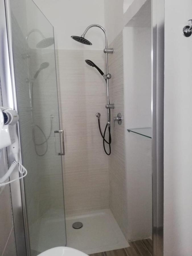 Flamingo Guest House- Rooms 올비아 외부 사진