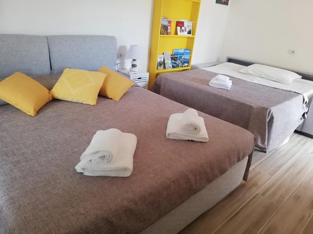 Flamingo Guest House- Rooms 올비아 외부 사진