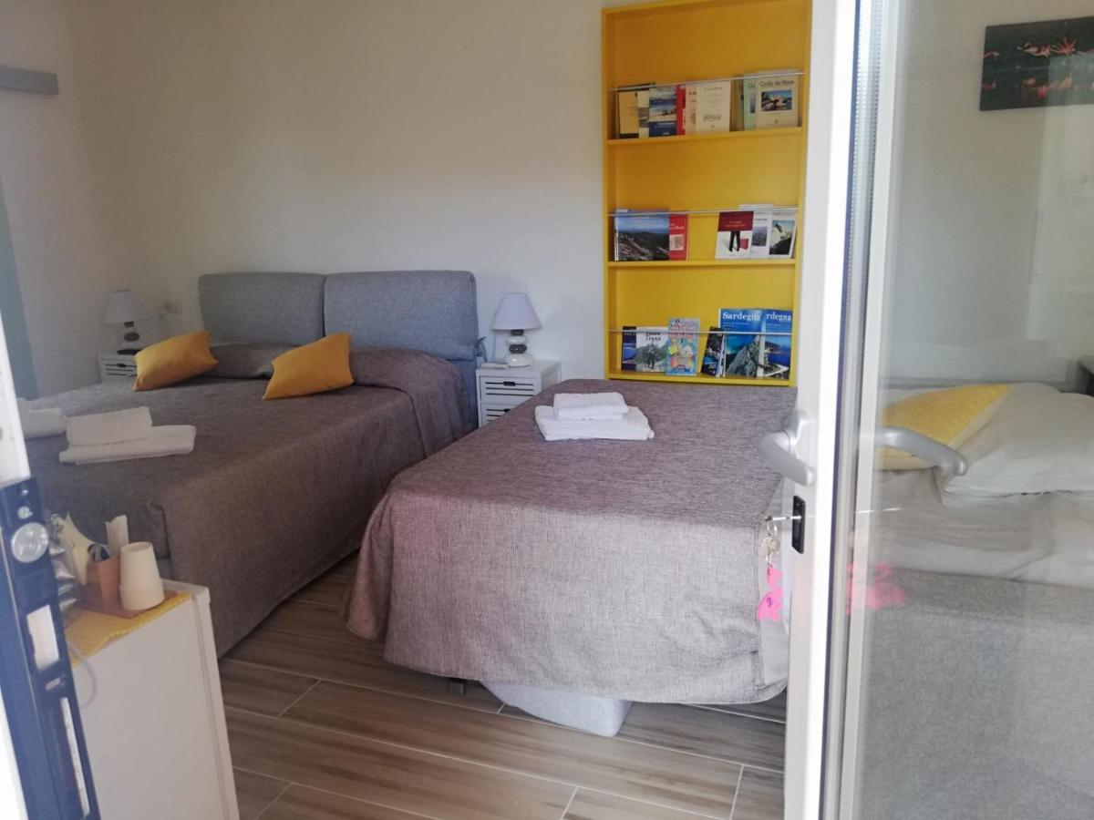 Flamingo Guest House- Rooms 올비아 외부 사진