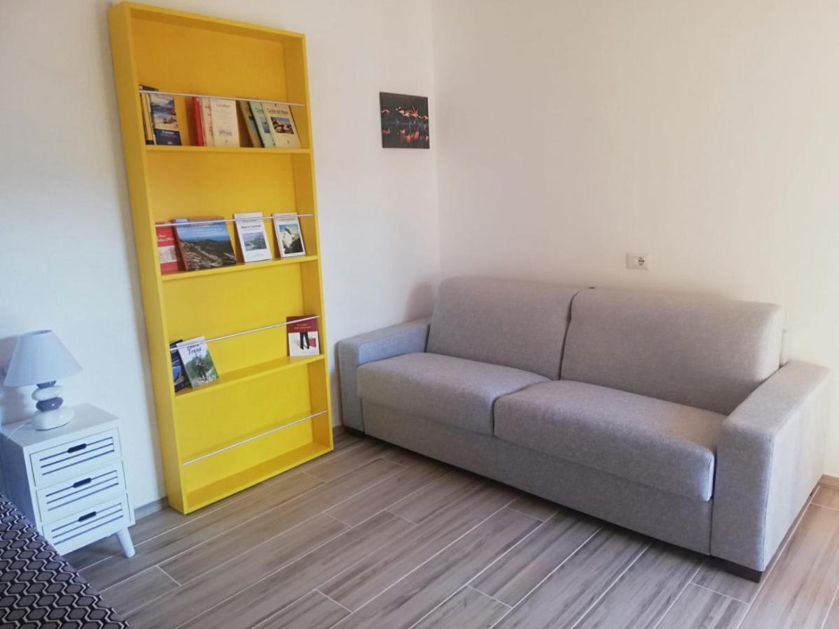 Flamingo Guest House- Rooms 올비아 외부 사진