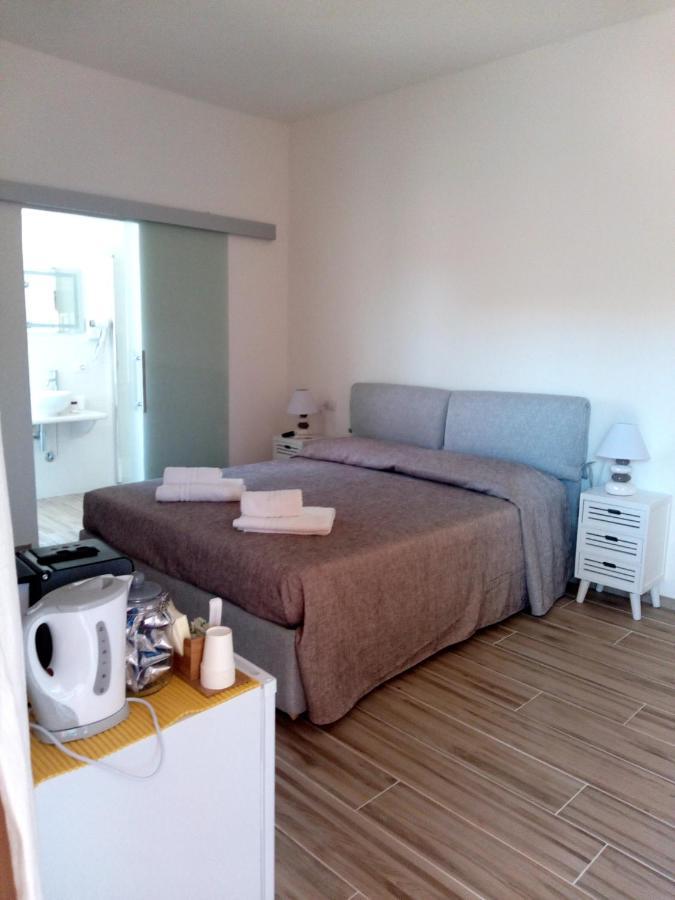 Flamingo Guest House- Rooms 올비아 외부 사진