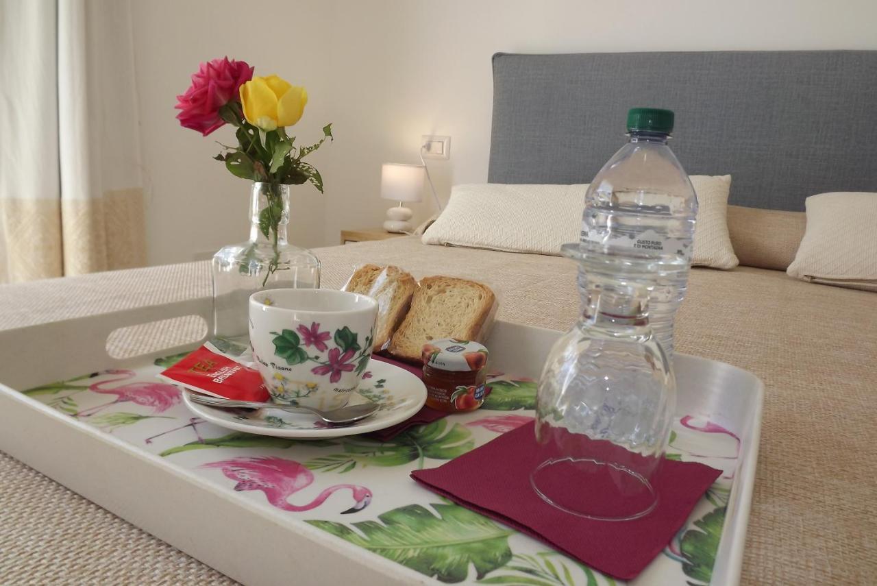 Flamingo Guest House- Rooms 올비아 외부 사진