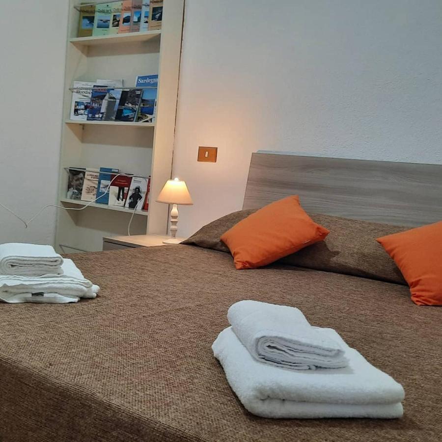 Flamingo Guest House- Rooms 올비아 외부 사진
