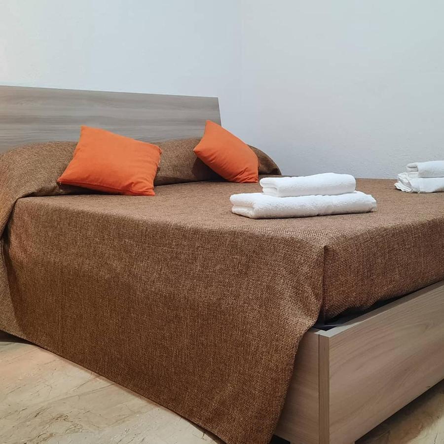 Flamingo Guest House- Rooms 올비아 외부 사진