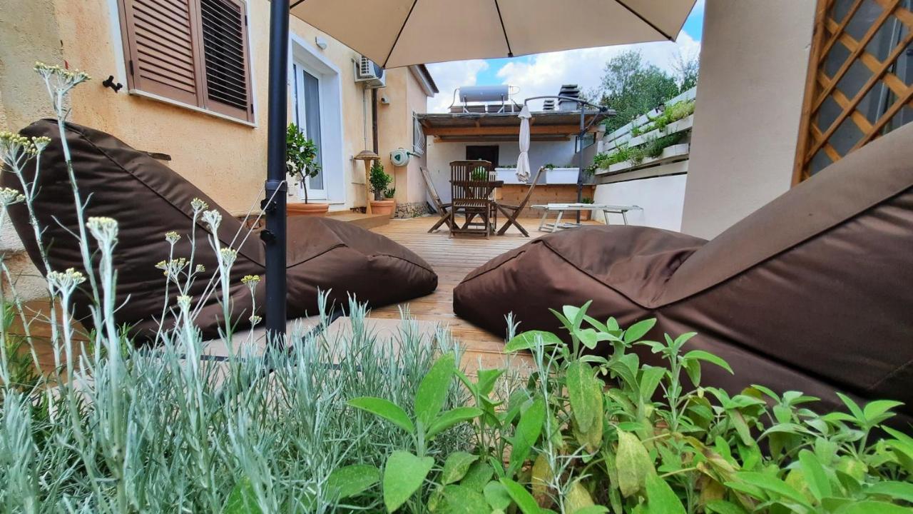 Flamingo Guest House- Rooms 올비아 외부 사진
