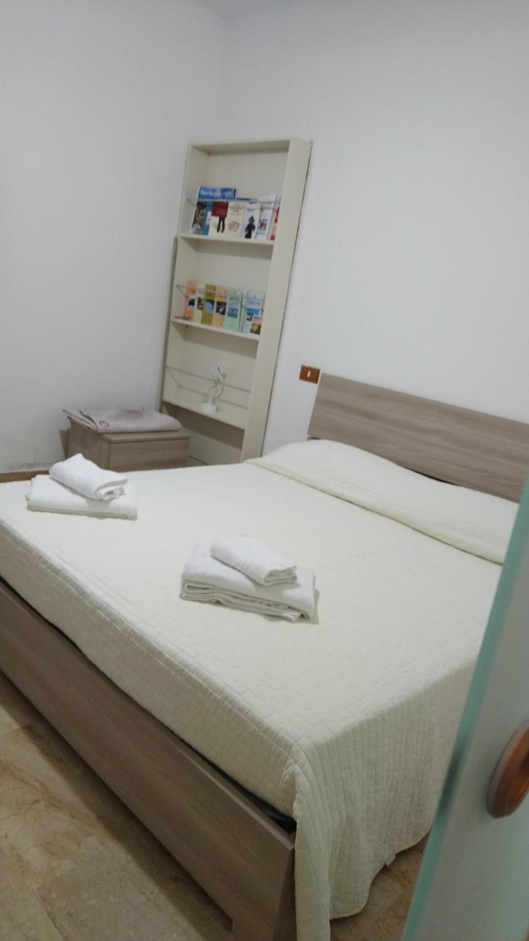 Flamingo Guest House- Rooms 올비아 객실 사진