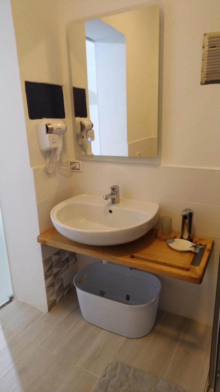 Flamingo Guest House- Rooms 올비아 객실 사진